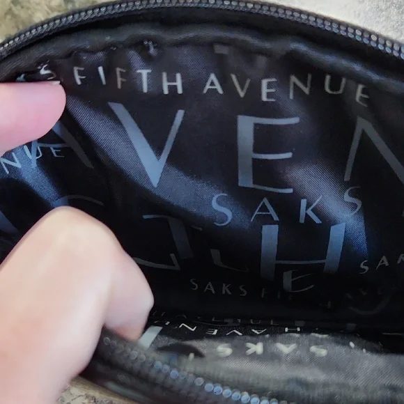Saks Fifth Avenue Glossy Black Makeup Pouch - Picture 3 of 11